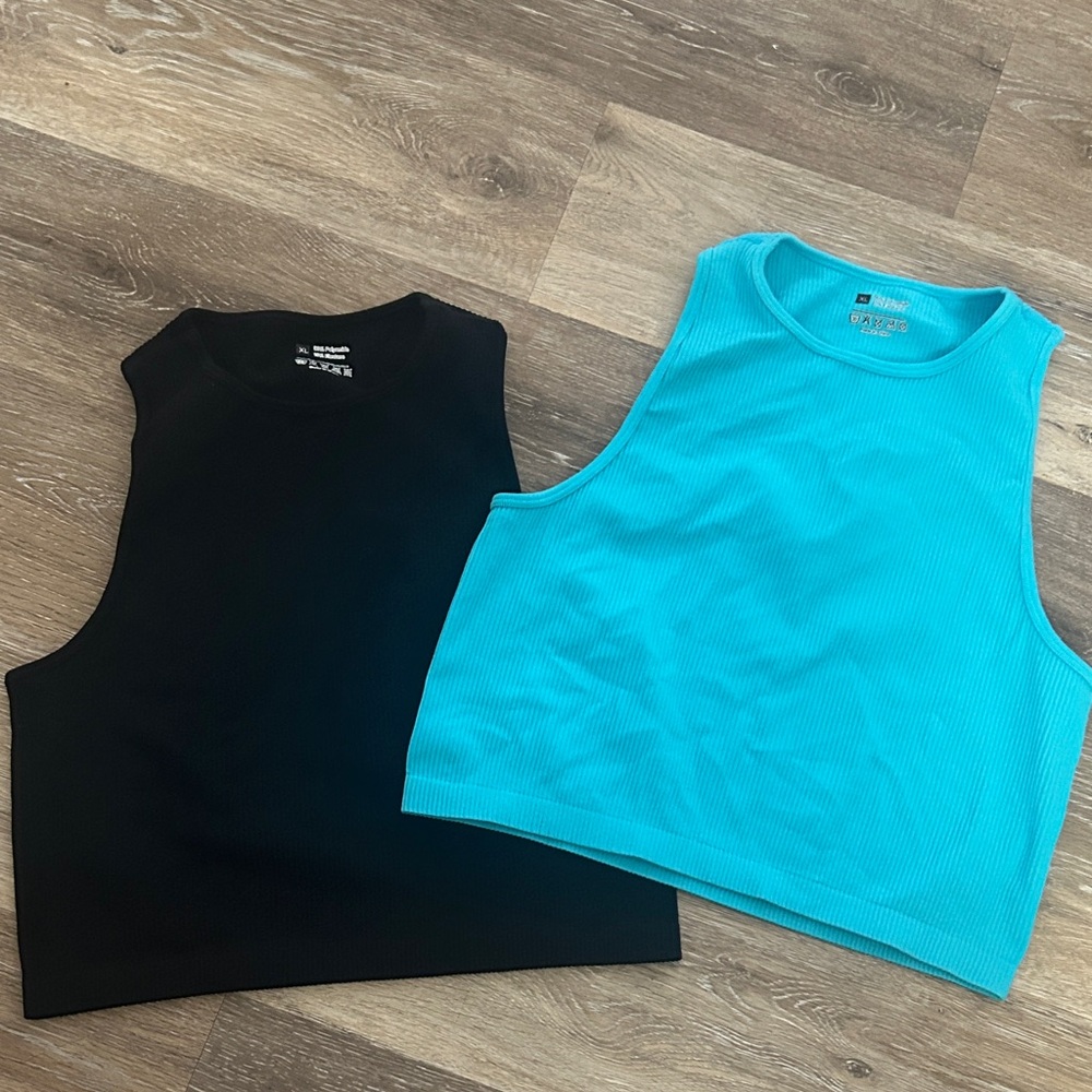 Black and Blue Sleeveless Crop Tops